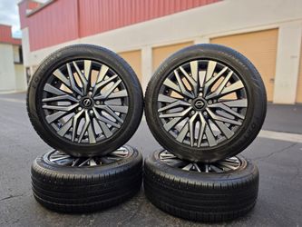 Wheels 17 5 lugs nissan original