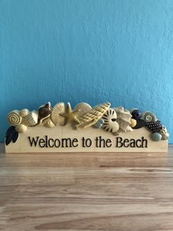 Welcome To The Beach sign