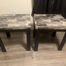 2 Living Room End Tables