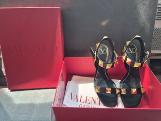 VALENTINO