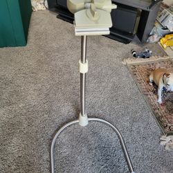 Daylight Company Stitchsmart Stand, Adjustable Embroidery Hoop Stand