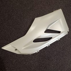 OEM Ducati Panigale Left Lower Lower Belly Pan Arctic White Silk 480.1.376.1A