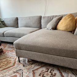 Sectional - Thomasville Odette 2-piece Fabric Sectional (used-good)