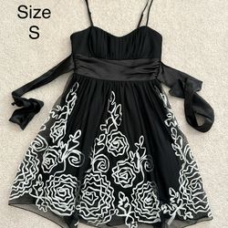 Women Summer Dress black Size S Teenager