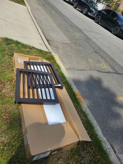 Free curbside