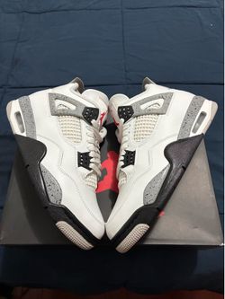 Jordan 4 white cement size 8
