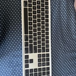 Apple Magic Keyboard - Black Keys
