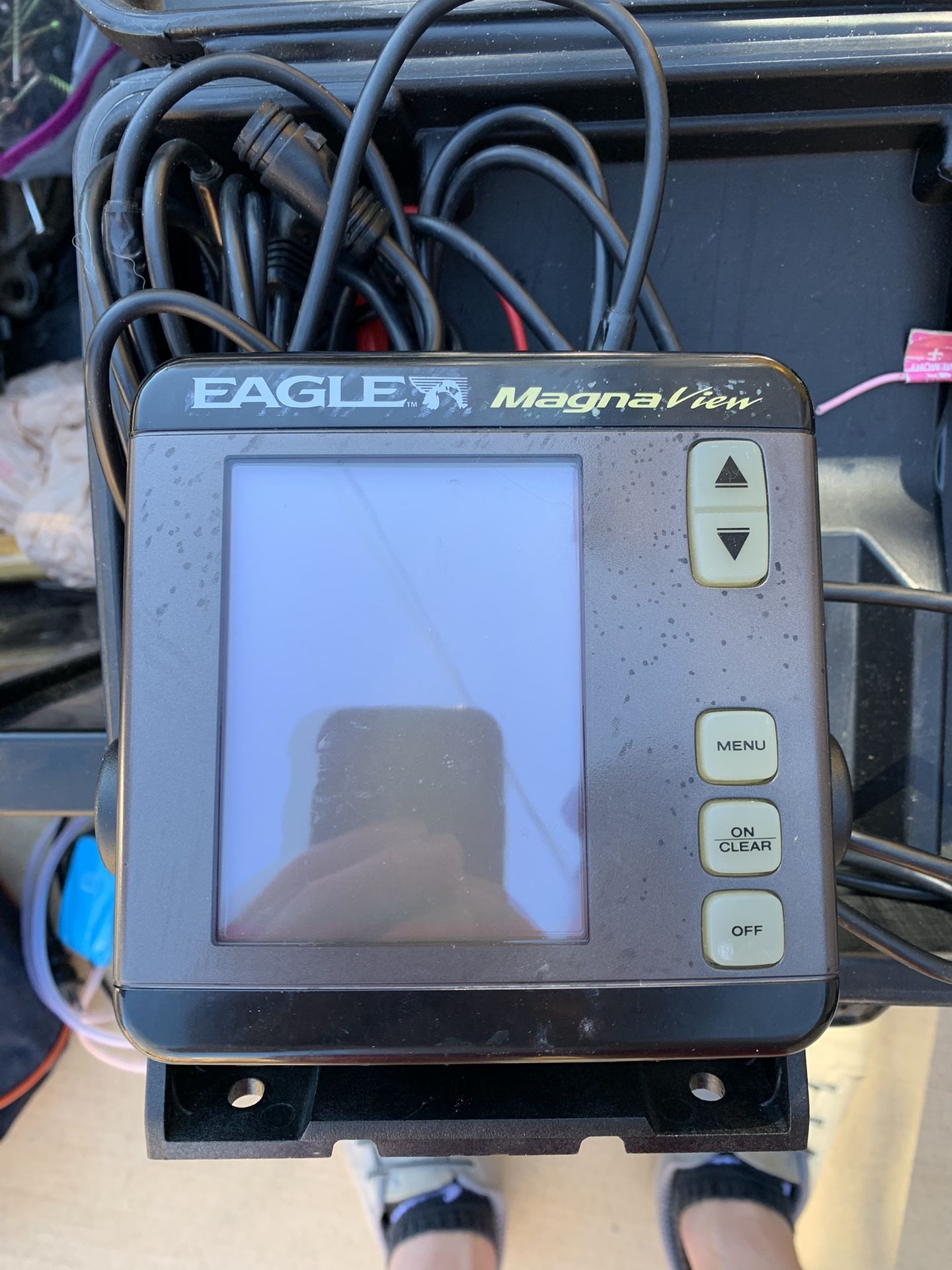 Eagle MagnaView Finder And Lowrance Broadview Transducer