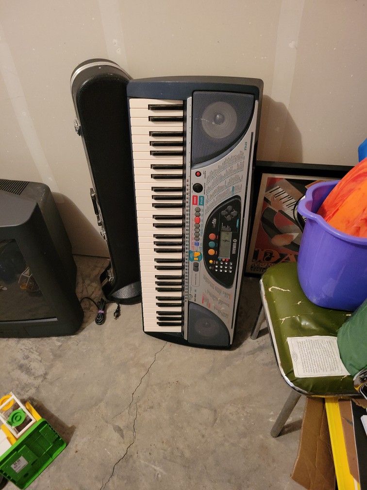 Yamaha Keyboard