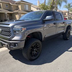 2020 Toyota Tundra
