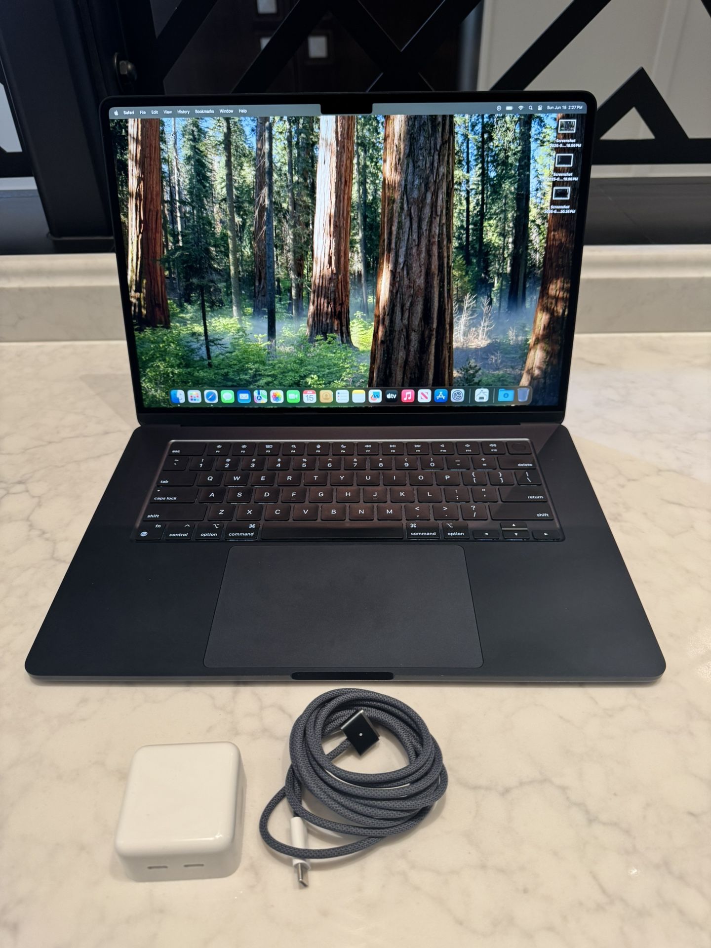 2024 M3 Apple MacBook Air 15” Laptop - Built for Apple Intelligence - 8GB Memory - 256GB SSD