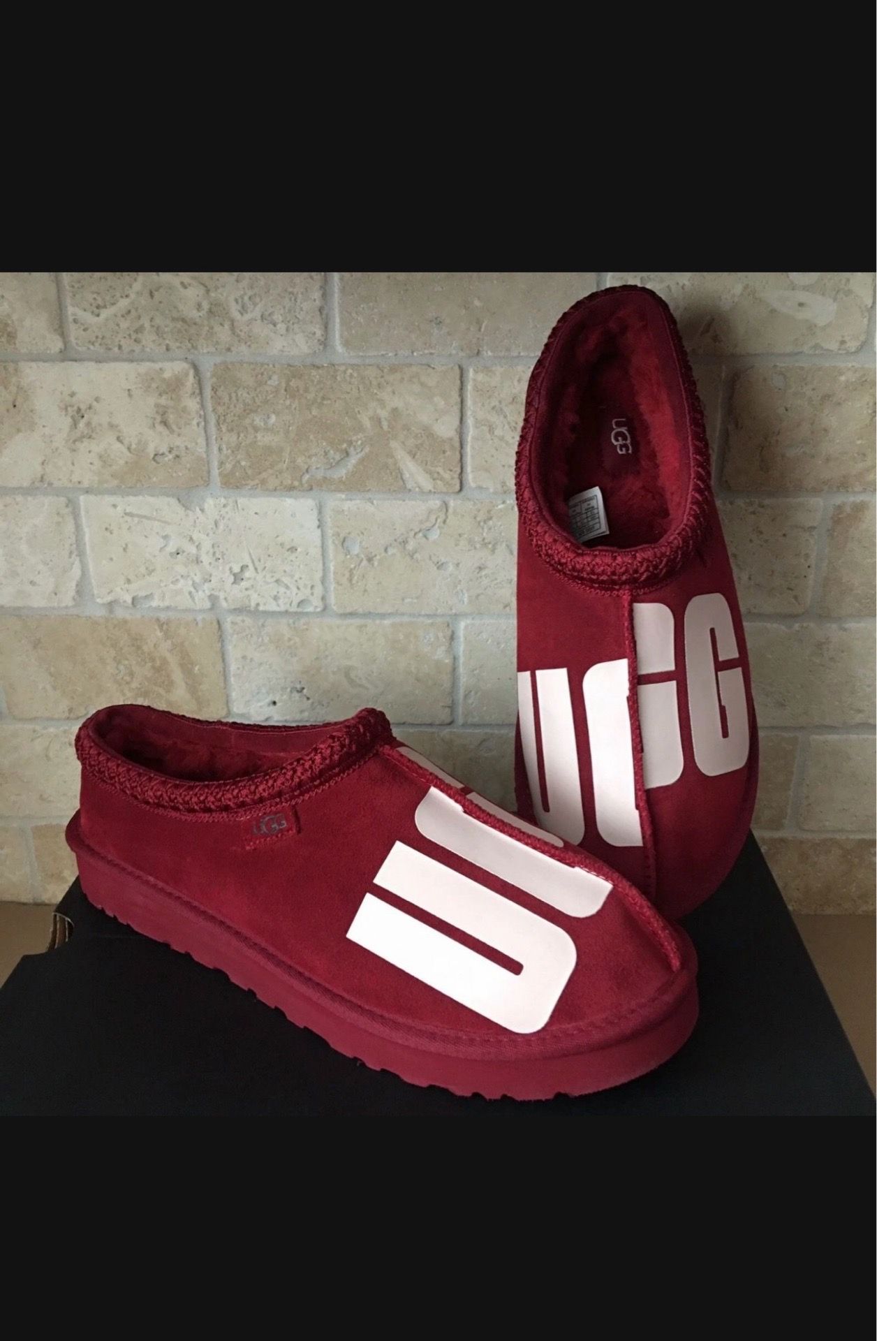 NEW UGG MENS TASMAN CHOPD LOGO RIBBON RED SLIPPER SHOES/ SIZE 11