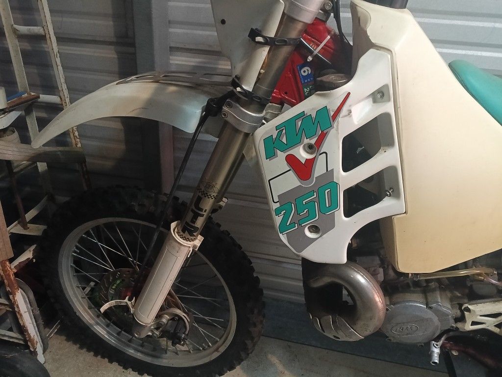 1991 KTM 250 2 Stroke
