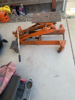 Transmission jack
