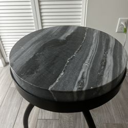 Round Accent Table - Marble 