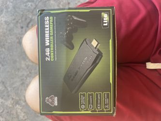 2.4G Wireless Controller Game Pad