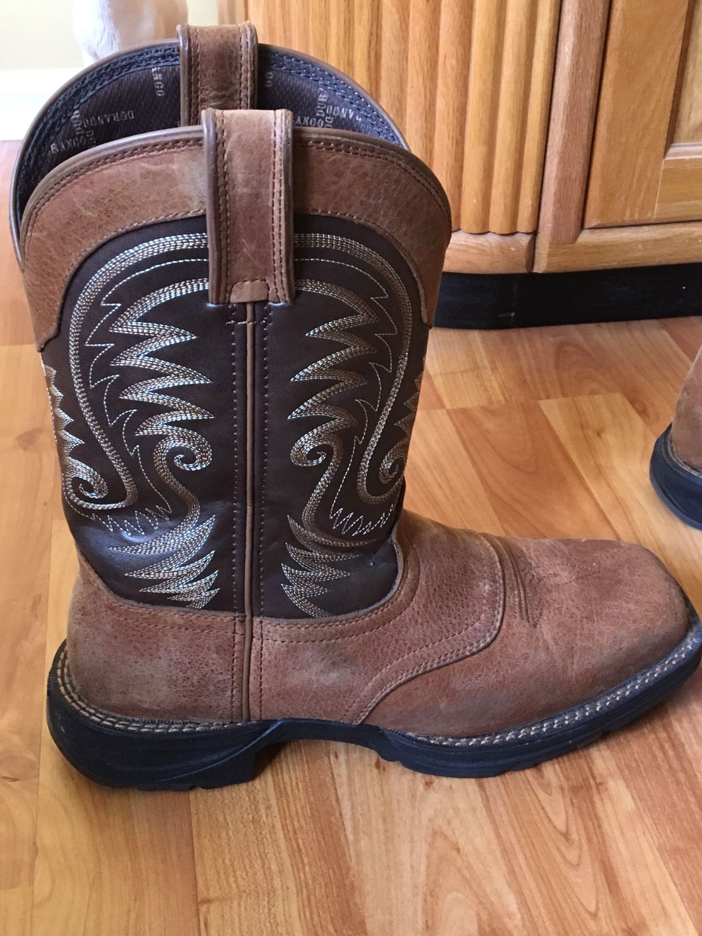 Men’s Durango Lite DDB0110 Cowboy boots 9.5 EE(Wide)