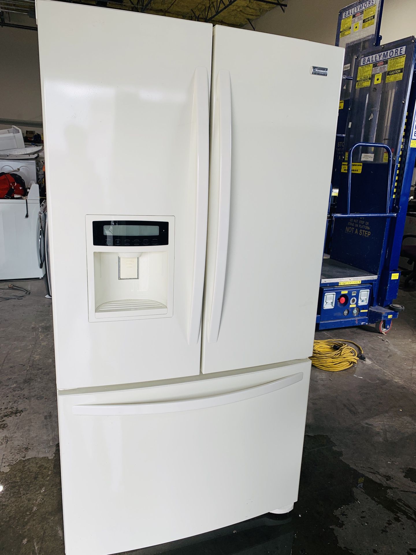 Refrigerador Cream kenmore Elite
