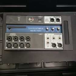 Soundcraft UI 12