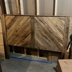 Reclaimed Wood Headboard — Queen Size Bed