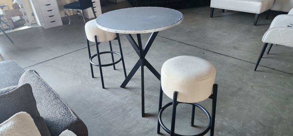 Small Table With  2 Stools 