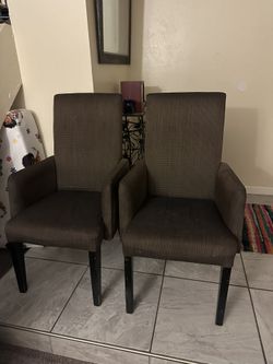 2 Dining Room Chairs