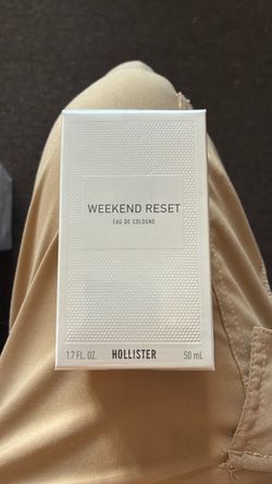 Hollister cologne men’s “weekend reset”