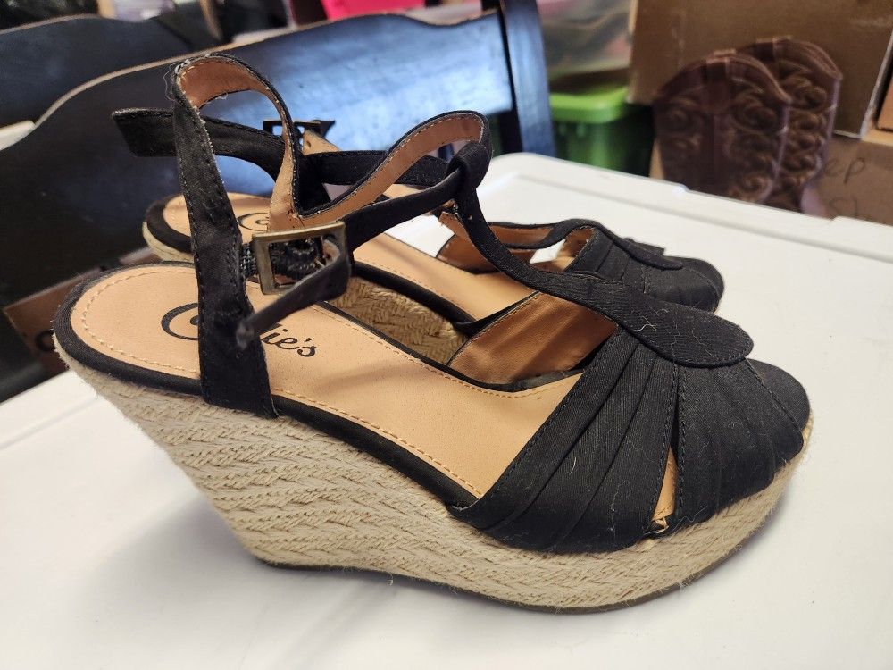 Candies Shoe Wedge Size 7