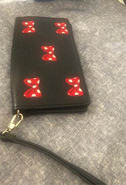 MINNIE WRISTLET