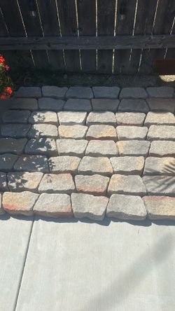 Decorative edging brick