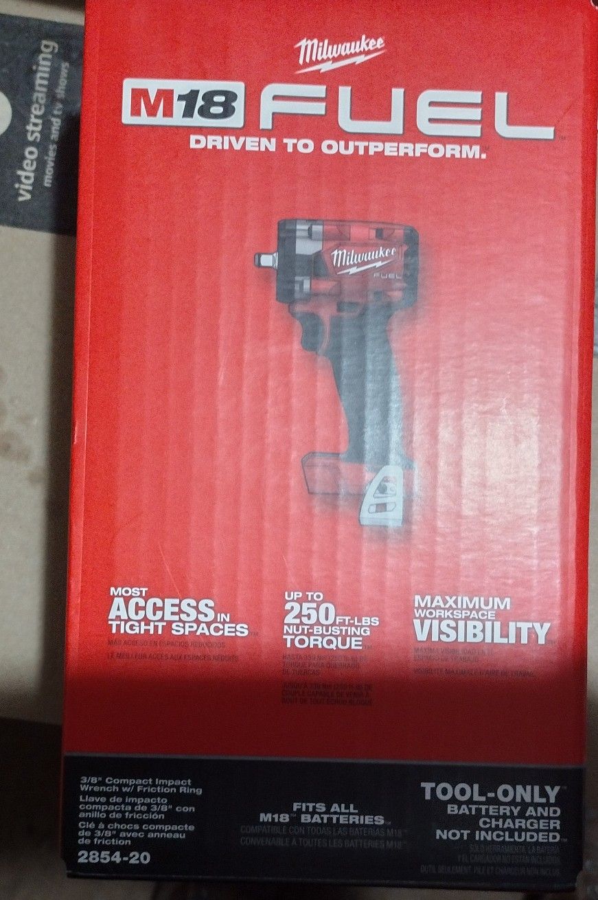 Milwaukee Subcompact 3/8 Impact