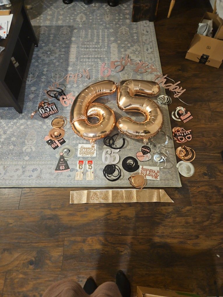 65th Birthday Party Decor