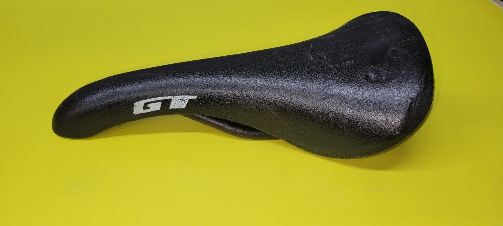 GT bmx Seat ..GT-5