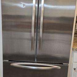 KitchenAid Refrigerator $150