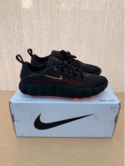 Nike Mind 002 Black Hyper Crimson