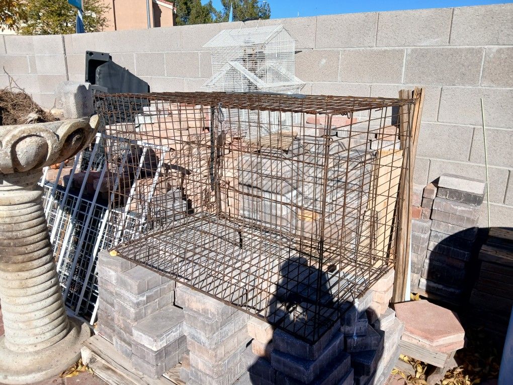 Dog Cage $40