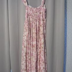 Women’s Dresses 