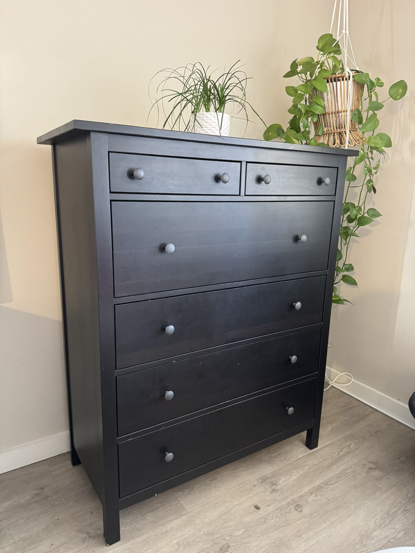 IKEA dresser—6 drawer chest