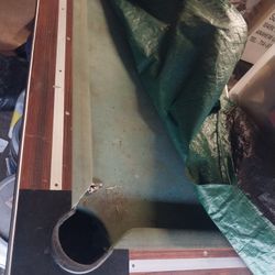 8Ft Pool Table W/ball Return