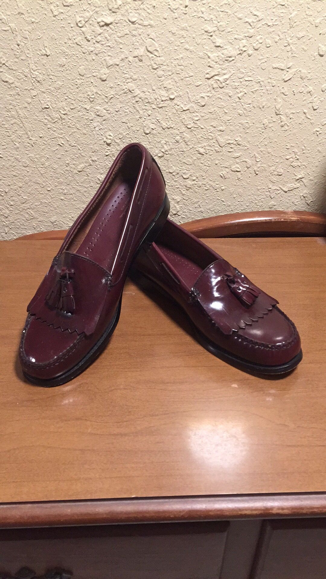 Men’s Bass WeeJuns shoes 10 1/2
