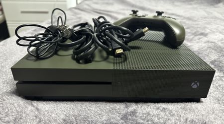 XBOX One 1TB. Battlefield 1 Military Green Edition