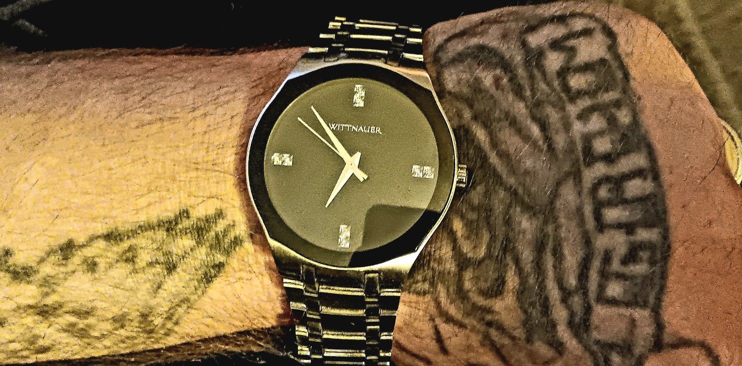 Gentleman's 37mm SS WITTNAUER Black Dial w Diamond Accents SWISS Watch