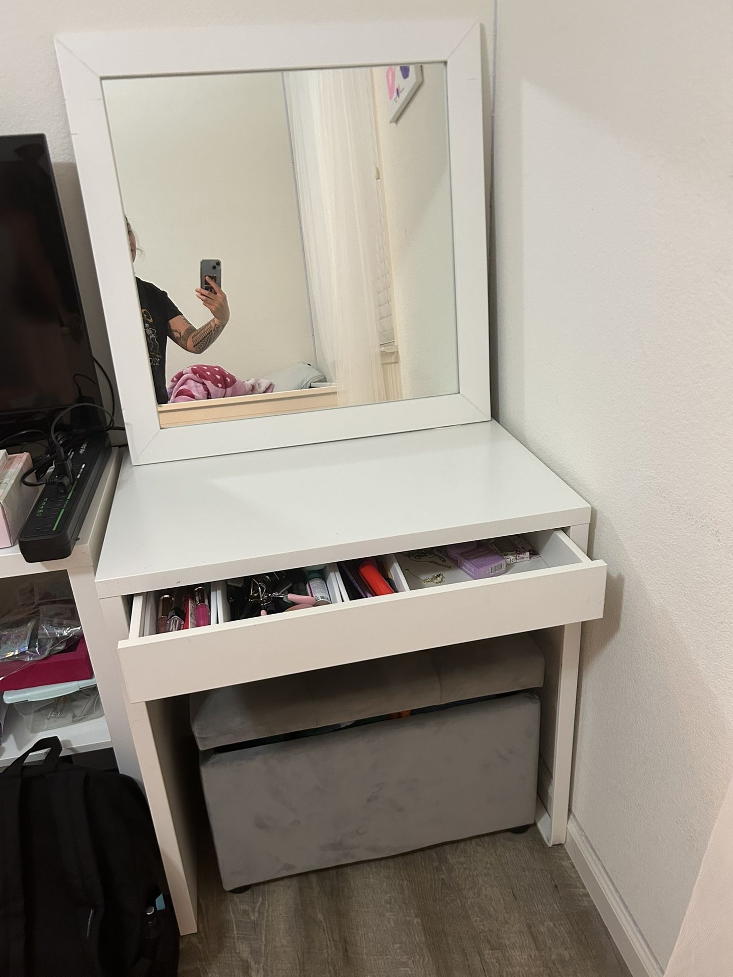 Vanity