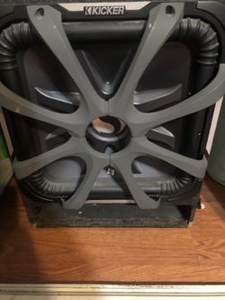 Kicker L7 15” Subwoofer In Ported Enclosure