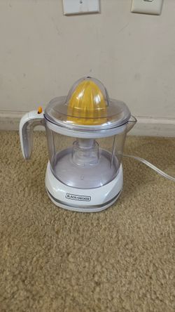 Black + Decker Electric Citrus Juicer - 34oz Pitcher, Great Condition!