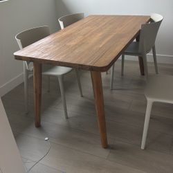 Castlery Dining Table 59”
