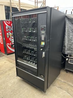  Snack Machine 5 Wide With MDB Credit card Capable 