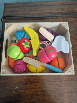 Wooden Play Food Cutting Set with Crate