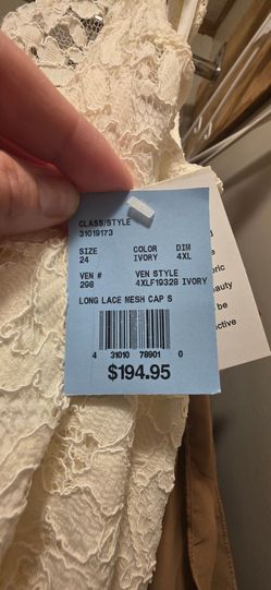 Brand new davids bridal size 24