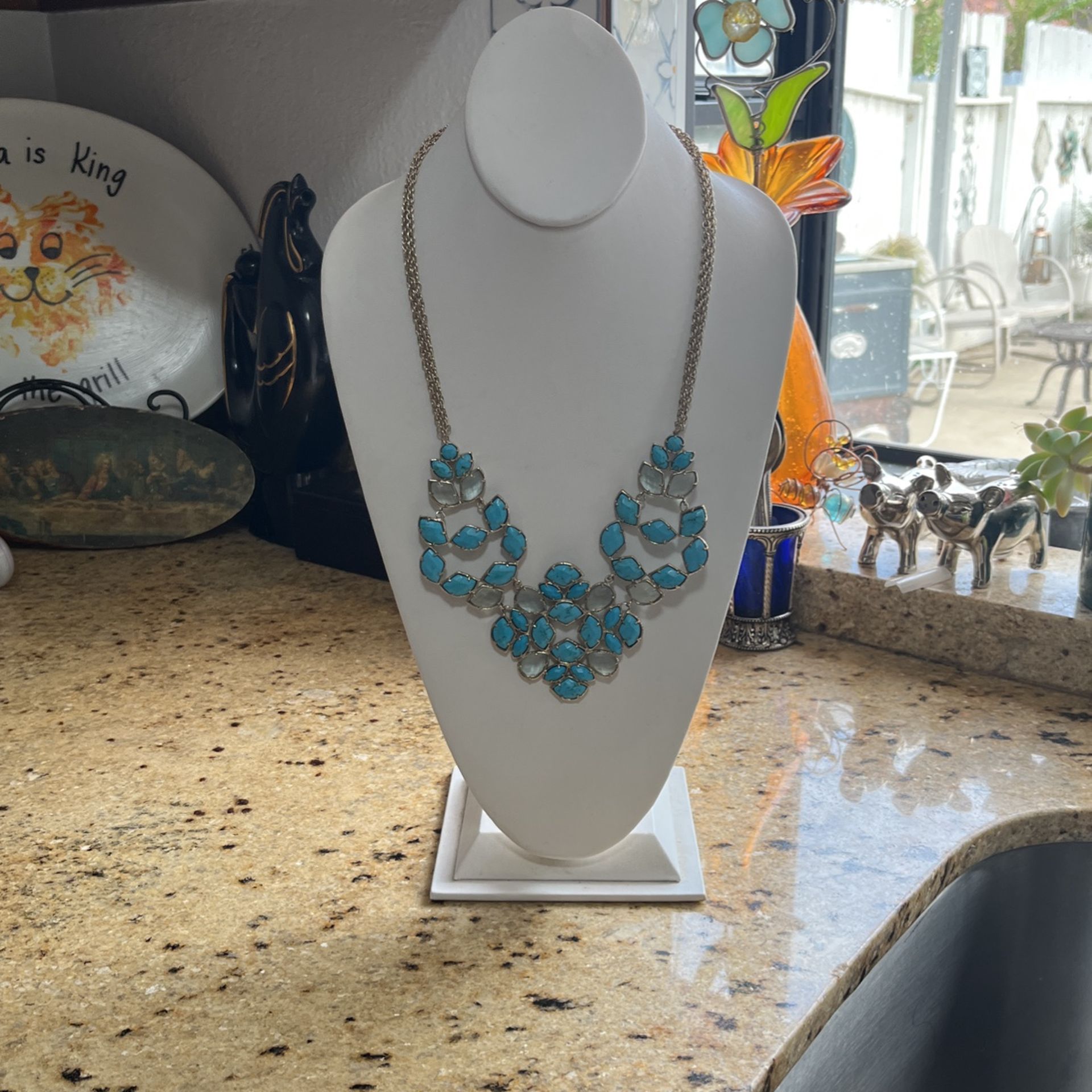 Kendra Scott Unique Turquoise Necklace StatementPiece OBO